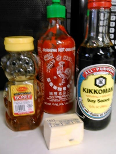 Baked Honey Sriracha Chicken Recipe | DailyDIYLife.com
