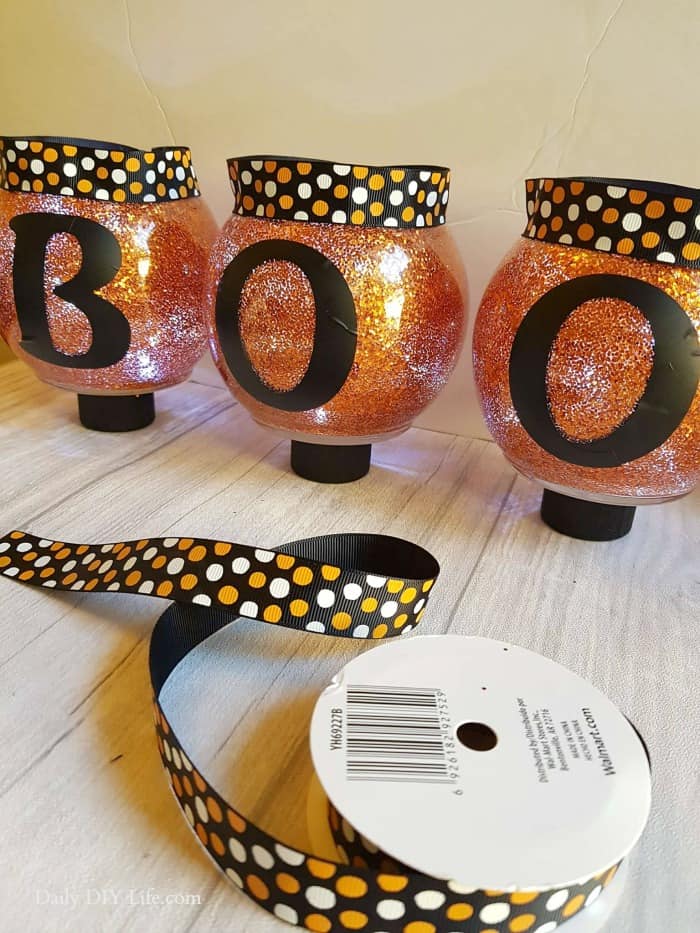 If you are looking for an Easy Halloween DIY, these fun Glitter BOO lights will do the trick. Add a little sparkle to your Halloween decor with this project 