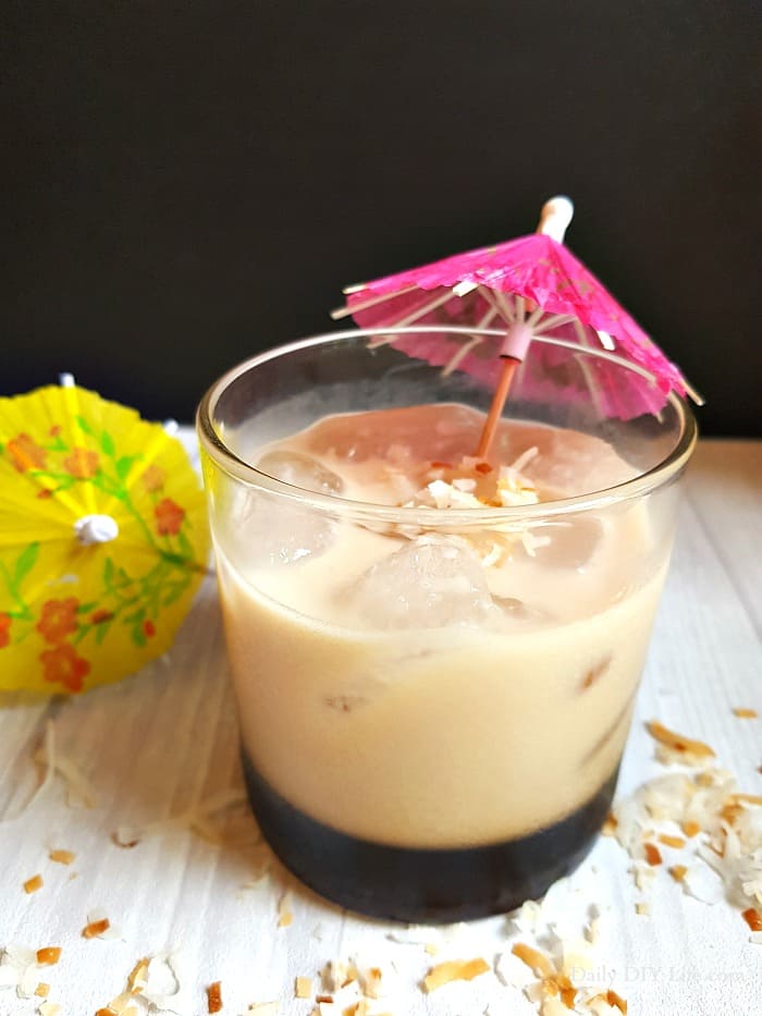 Mixing up a Coconut White Russian instead of the classic White Russian with cream adds just the right amount of tropical something extra to your summer cocktails. #SummerCocktails #MixedDrinks #WhiteRussian #CoconutDrinks #CoconutCocktails #CoconutWhiteRussian #CocktailHour