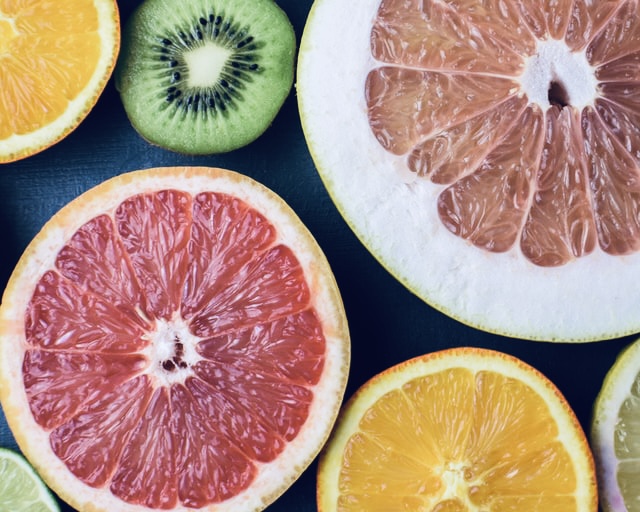 orange-grapefruit-kiwi-how-to-eat-a-polemo