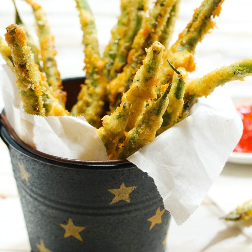 Green Bean Fries with Dipping Sauce