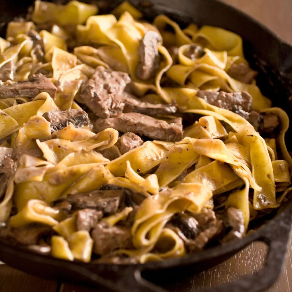 skillet-of-beef-strogonoff-made-with-leftover-ground-beef