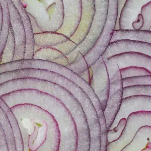 thinly sliced onions for fried tobacco onions