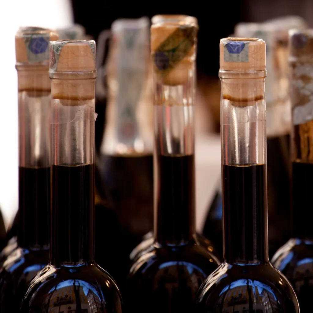 bottles of red wine vinegar - red wine vinegar subs